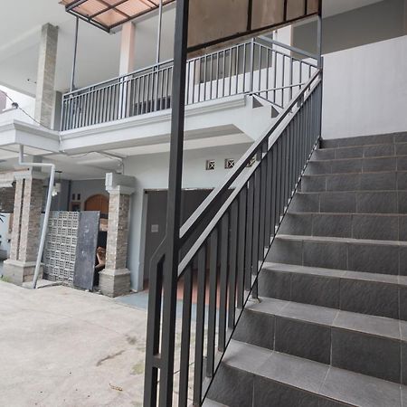 Reddoorz Near Exit Toll Pasteur 4 Hotel Бандунг Екстериор снимка